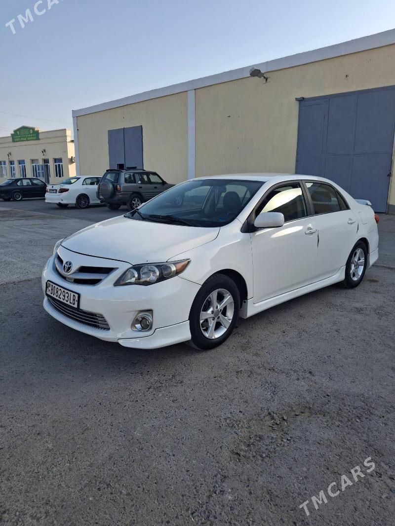 Toyota Corolla 2011 - 160 000 TMT - Туркменабат - img 4