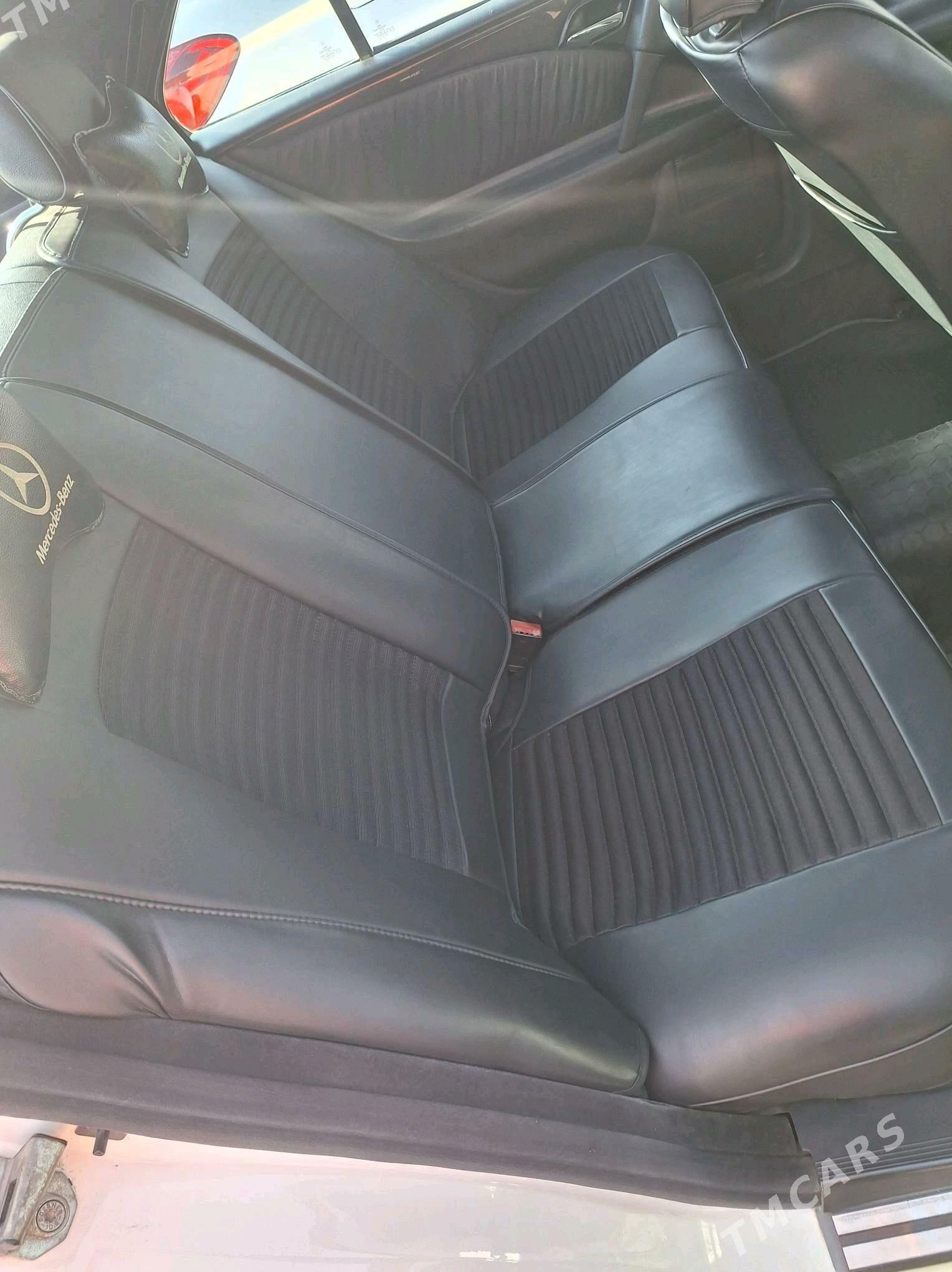 Mercedes-Benz E320 1997 - 90 000 TMT - Türkmenbaşy - img 9