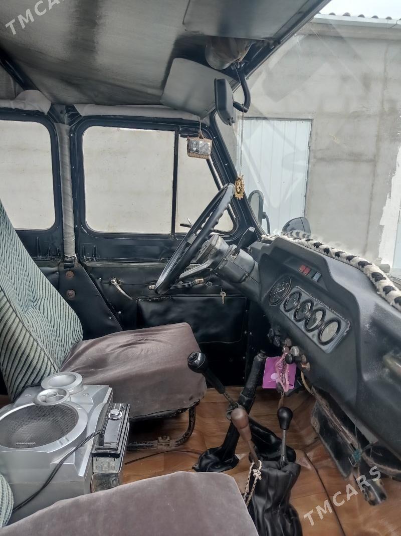 UAZ 469 2000 - 30 000 TMT - Esenguly - img 9