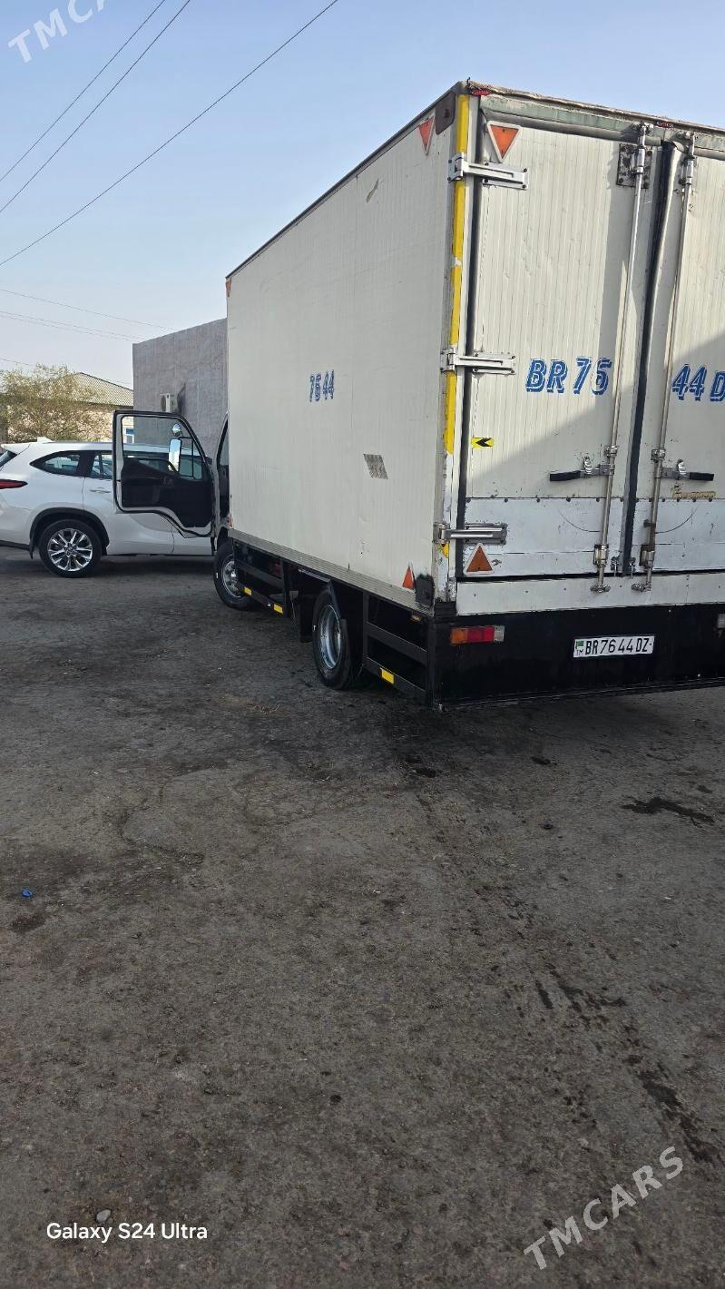 Mitsubishi Canter 2003 - 230 000 TMT - Gurbansoltan Eje - img 3