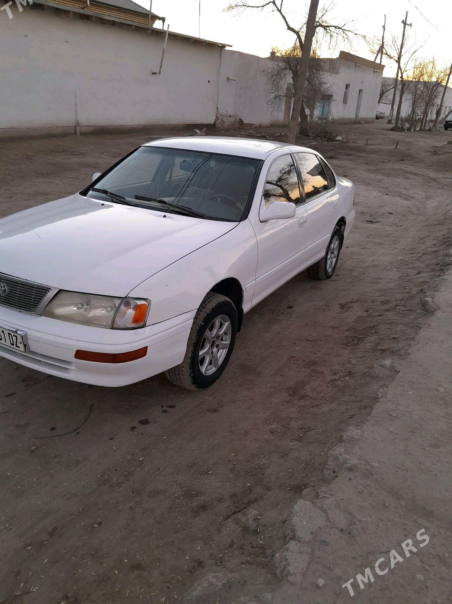 Toyota Avalon 1995 - 100 000 TMT - Gurbansoltan Eje - img 1