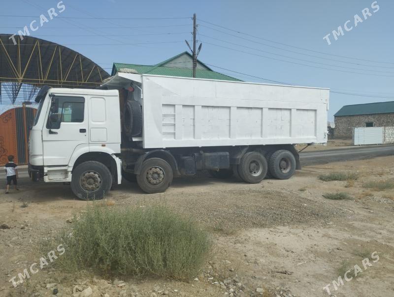 Maz Samosval 2010 - 500 000 TMT - Türkmenbaşy - img 1