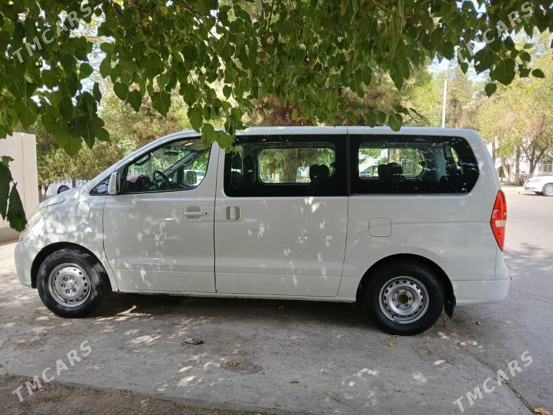 Hyundai H-1 2010 - 165 000 TMT - 1 mkr - img 2