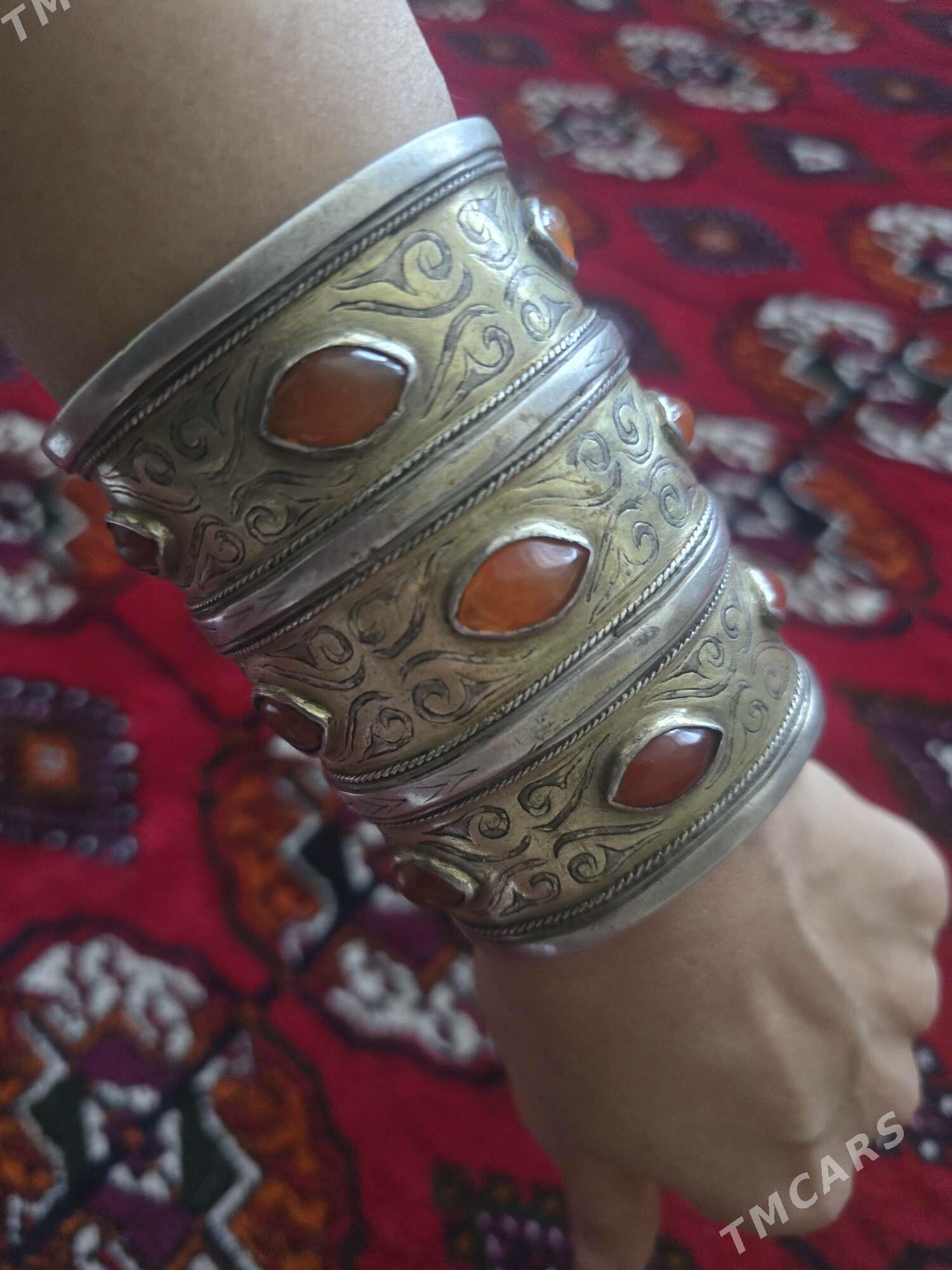 Гадымы кумуш билерзик 3гатлы - Türkmenabat - img 3