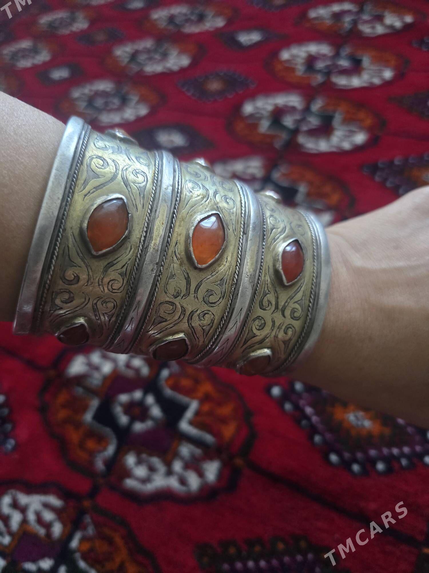 Гадымы кумуш билерзик 3гатлы - Türkmenabat - img 2