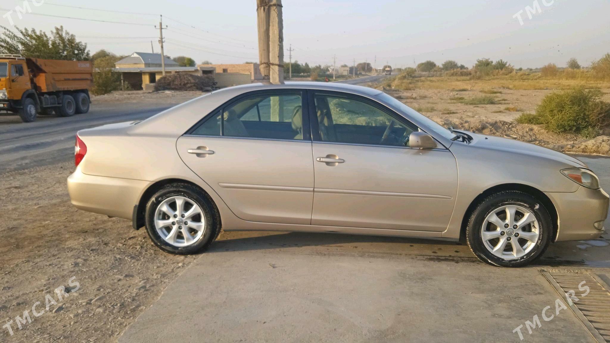 Toyota Camry 2003 - 190 000 TMT - Baýramaly - img 2