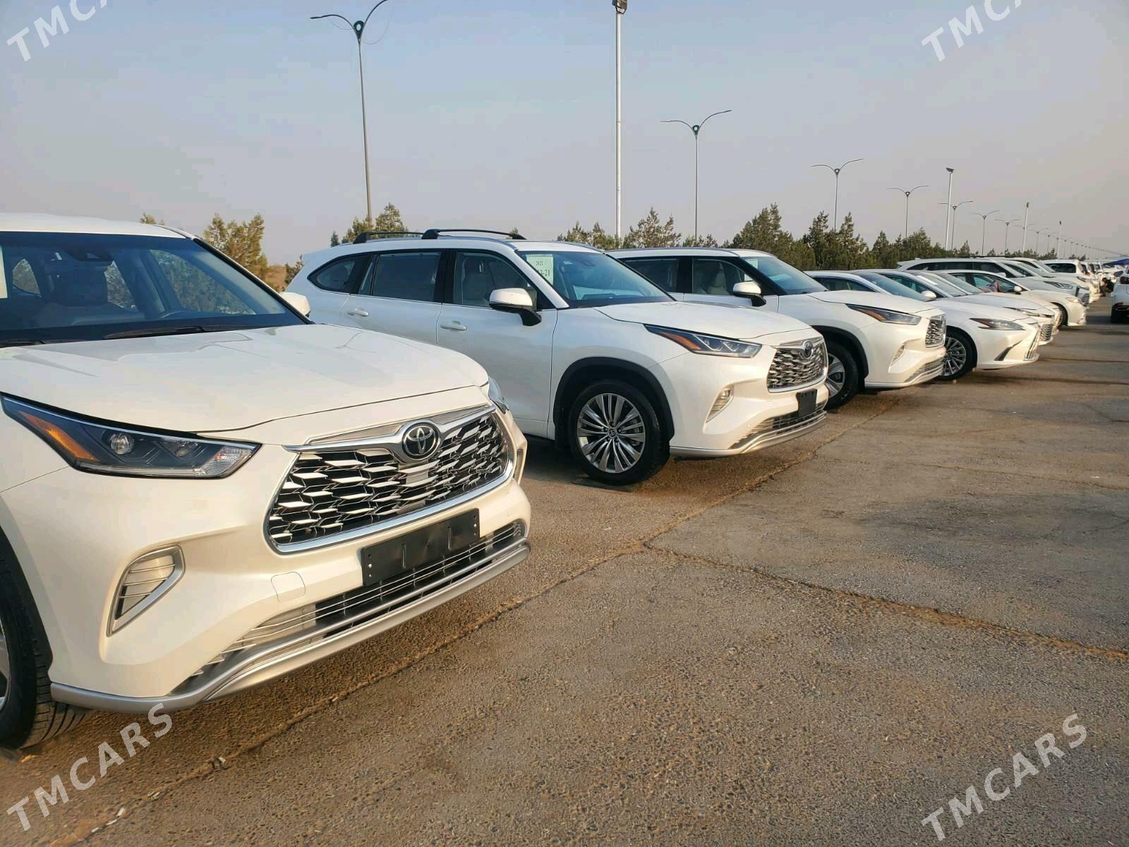 Toyota Highlander 2021 - 468 000 TMT - Aşgabat - img 5