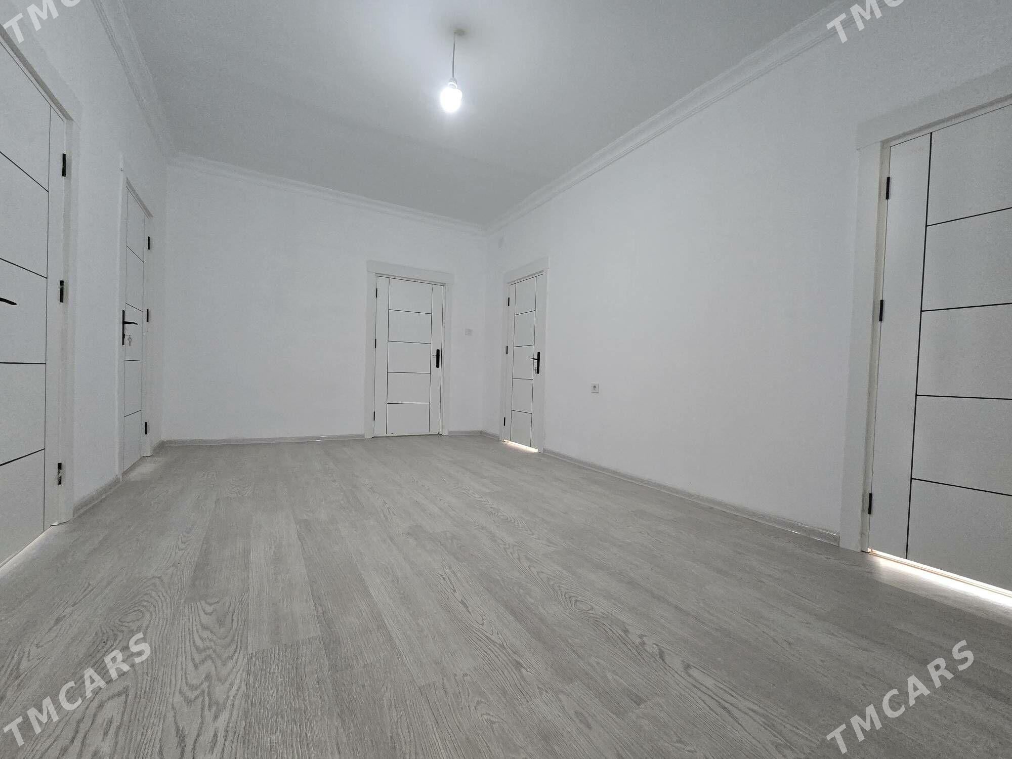 ÄNEW PANELKA 162M² - Анев - img 5