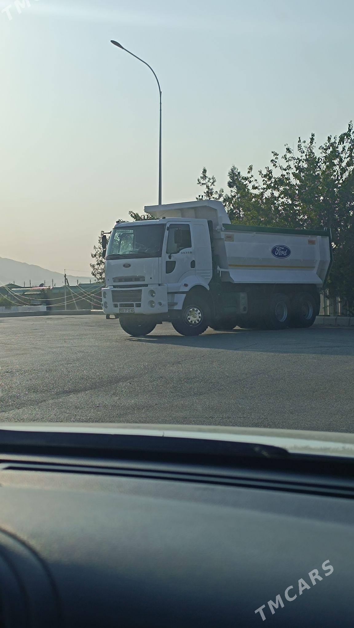 Ford Cargo 3535D 2013 - 595 000 TMT - Aşgabat - img 1