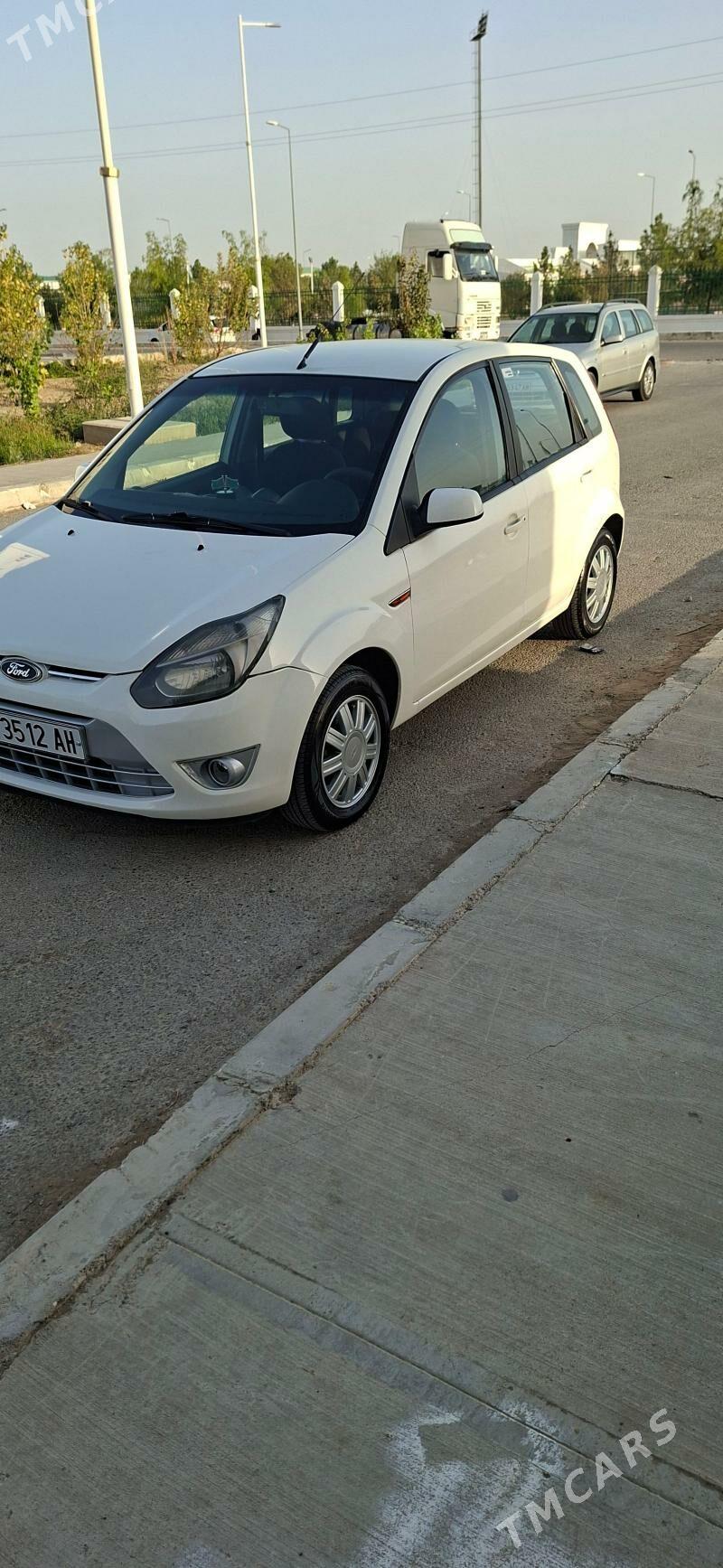 Ford Figo 2011 - 78 000 TMT - Анев - img 1