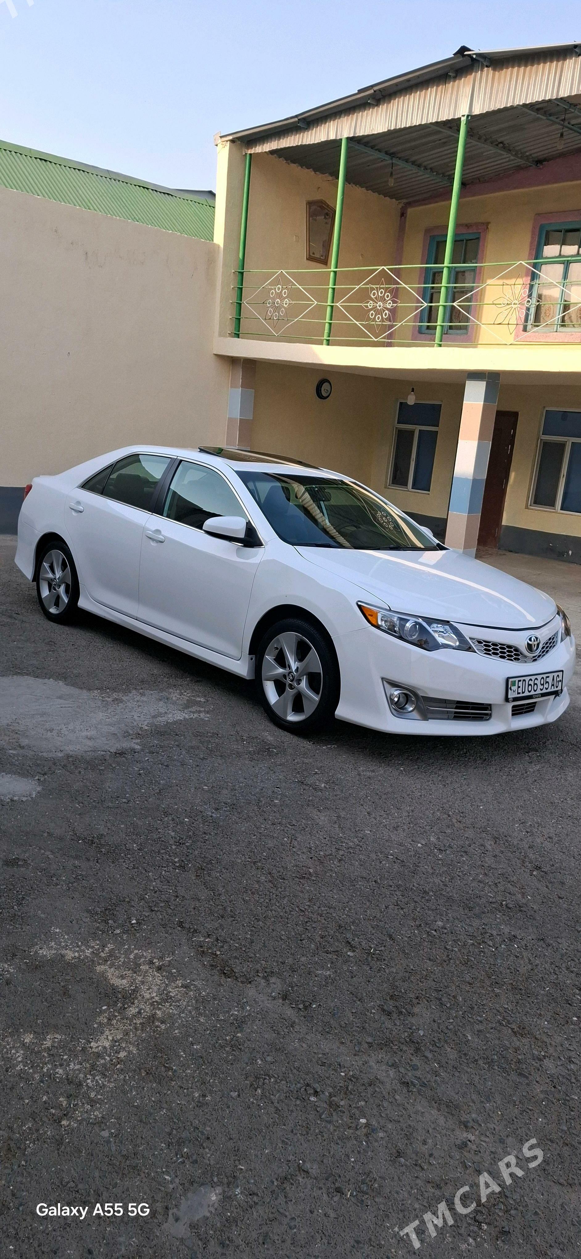 Toyota Camry 2013 - 254 000 TMT - Ашхабад - img 3