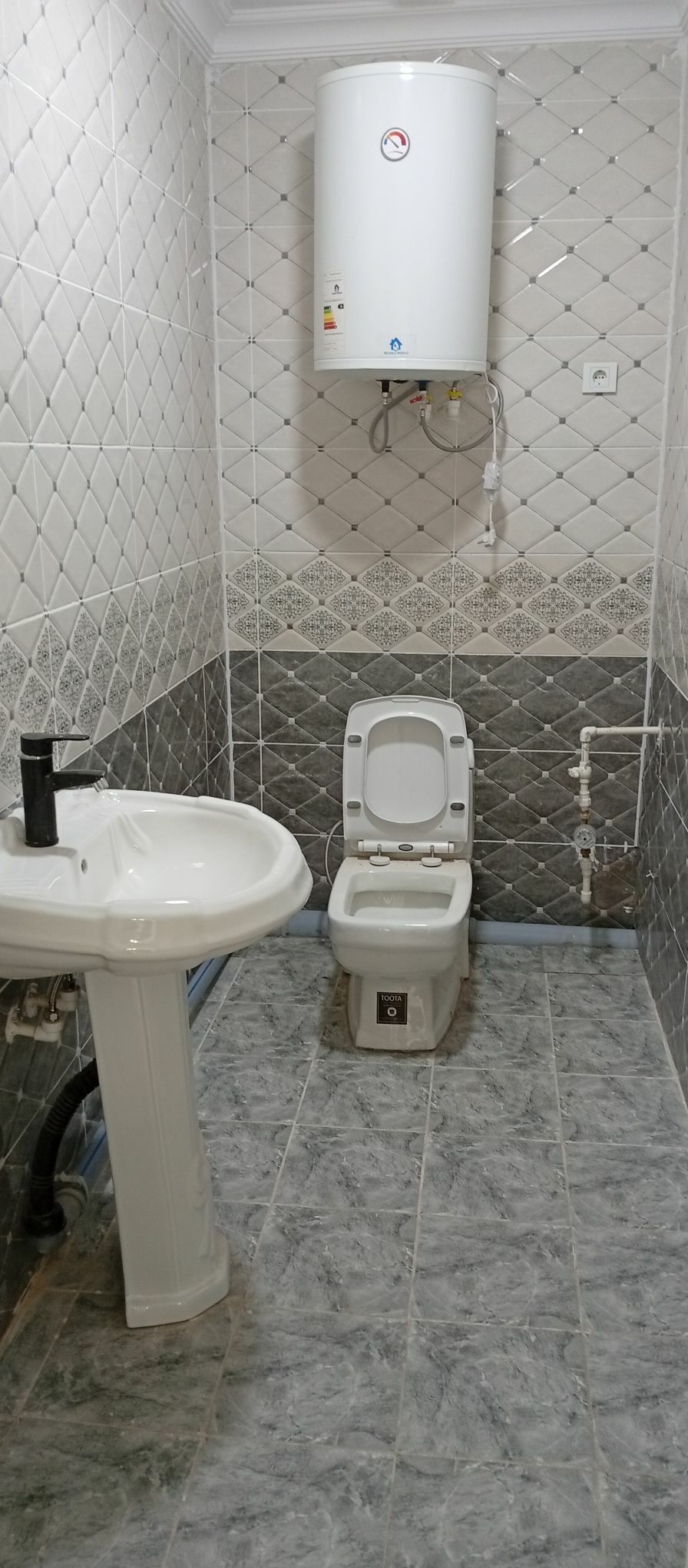 Anew pol elitka 2 kom 1 etaž - Анев - img 5