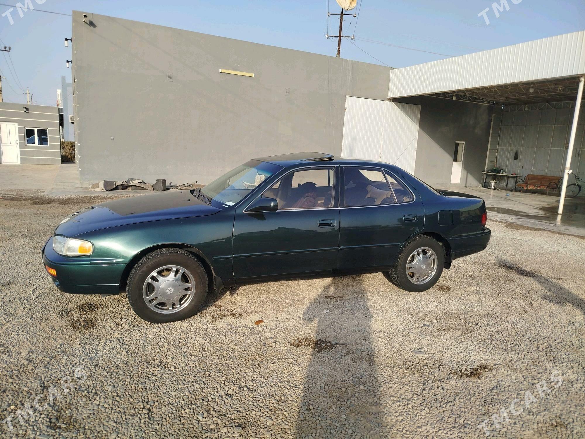 Toyota Camry 1995 - 98 000 TMT - Mary - img 3