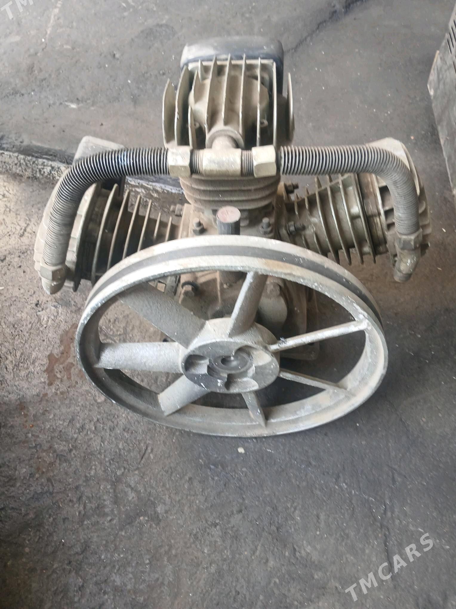 Kampressor - Бузмеин - img 1