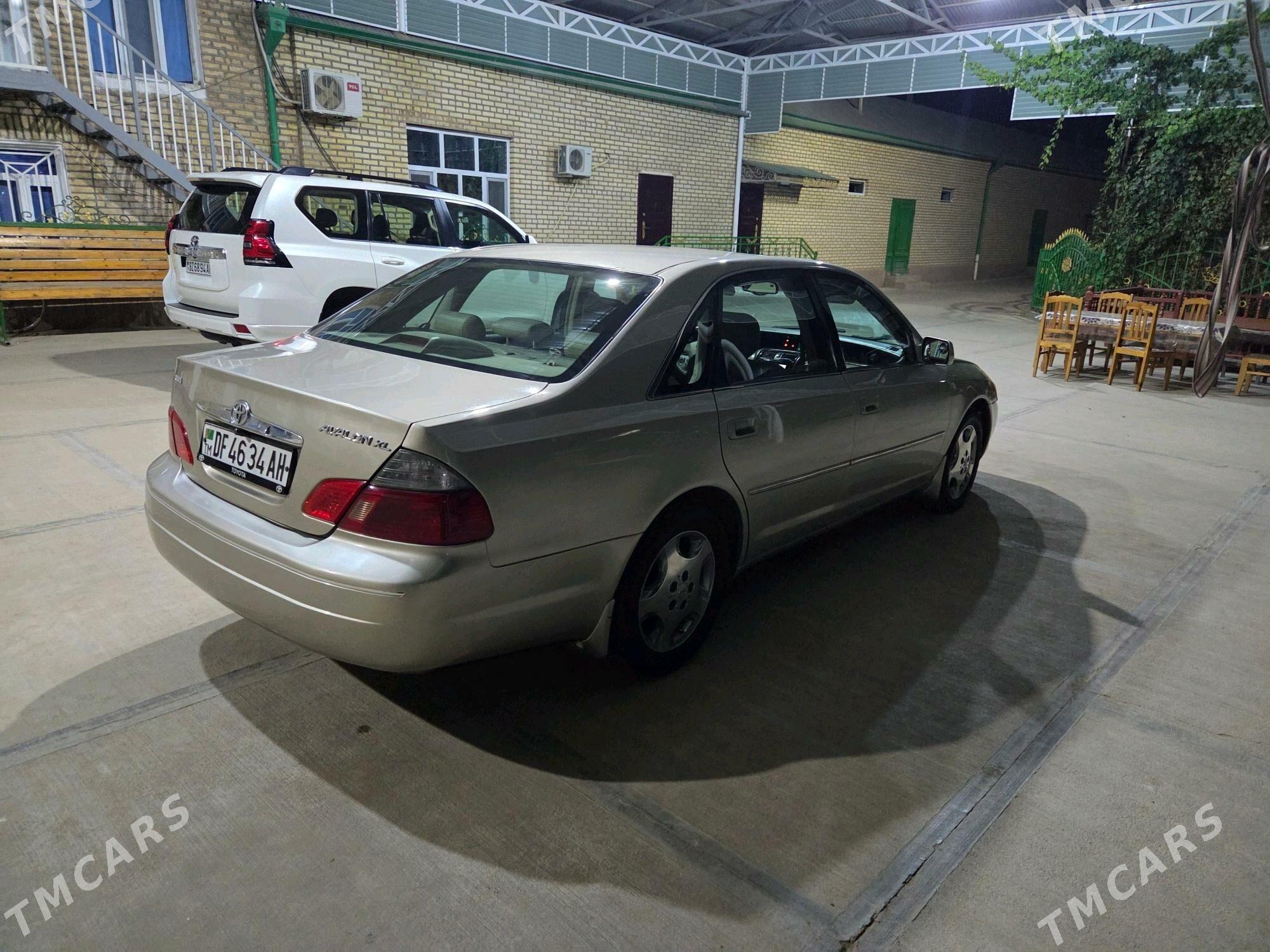 Toyota Avalon 2002 - 220 000 TMT - Теджен - img 3