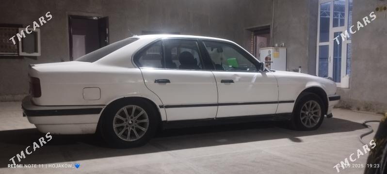 BMW 525 1990 - 45 000 TMT - Çärjew - img 1