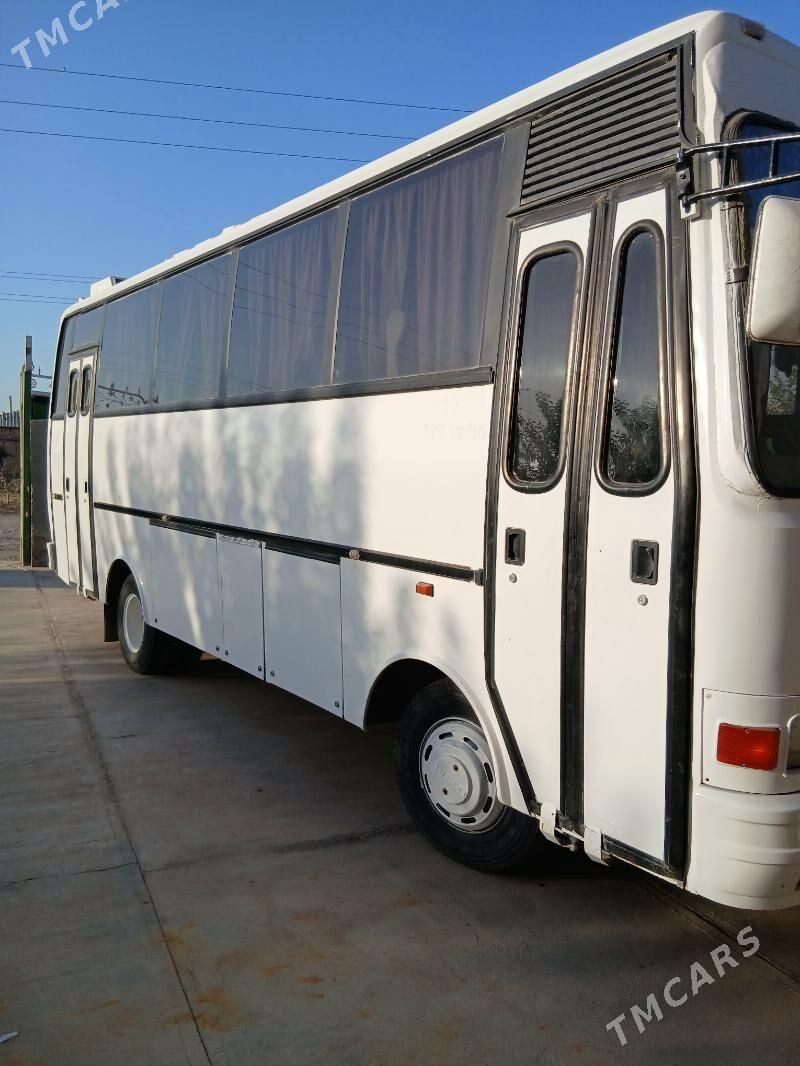 Iveco Daily 1995 - 120 000 TMT - Tejen - img 4