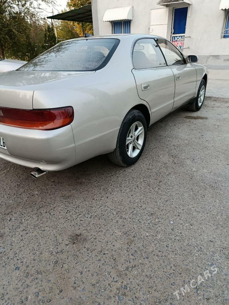 Toyota Chaser 1995 - 60 000 TMT - Gazojak - img 3