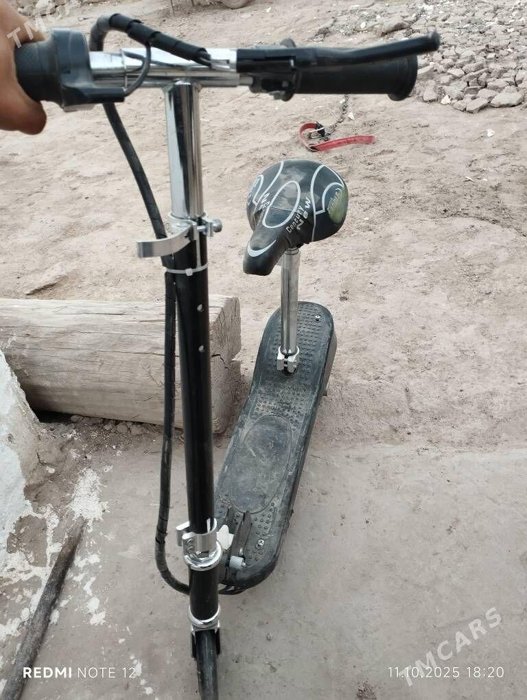 somakad - Boldumsaz - img 2