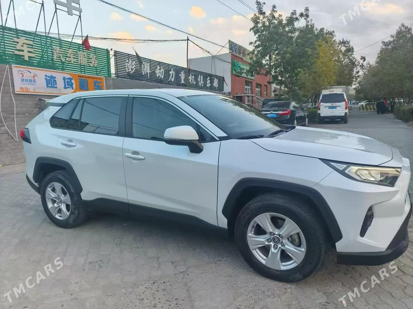 Toyota RAV4 2023 - 330 000 TMT - Ашхабад - img 3
