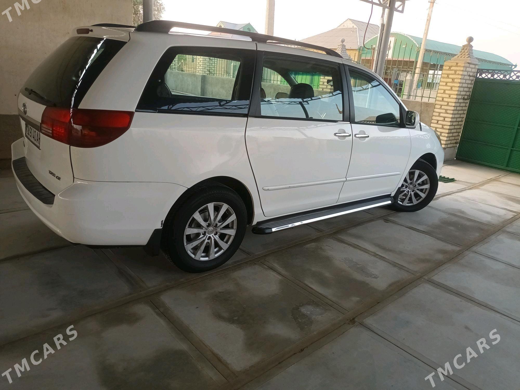 Toyota Sienna 2005 - 220 000 TMT - Babadaýhan - img 8