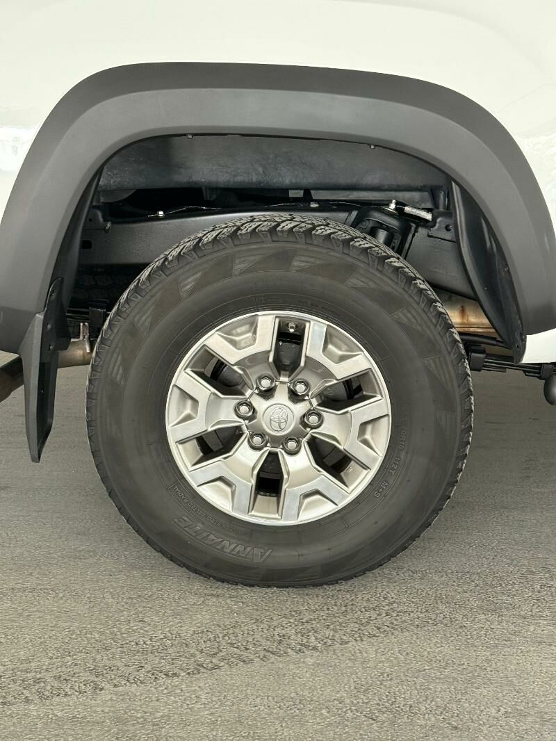 Toyota Tacoma 2019 - 390 000 TMT - Aşgabat - img 10