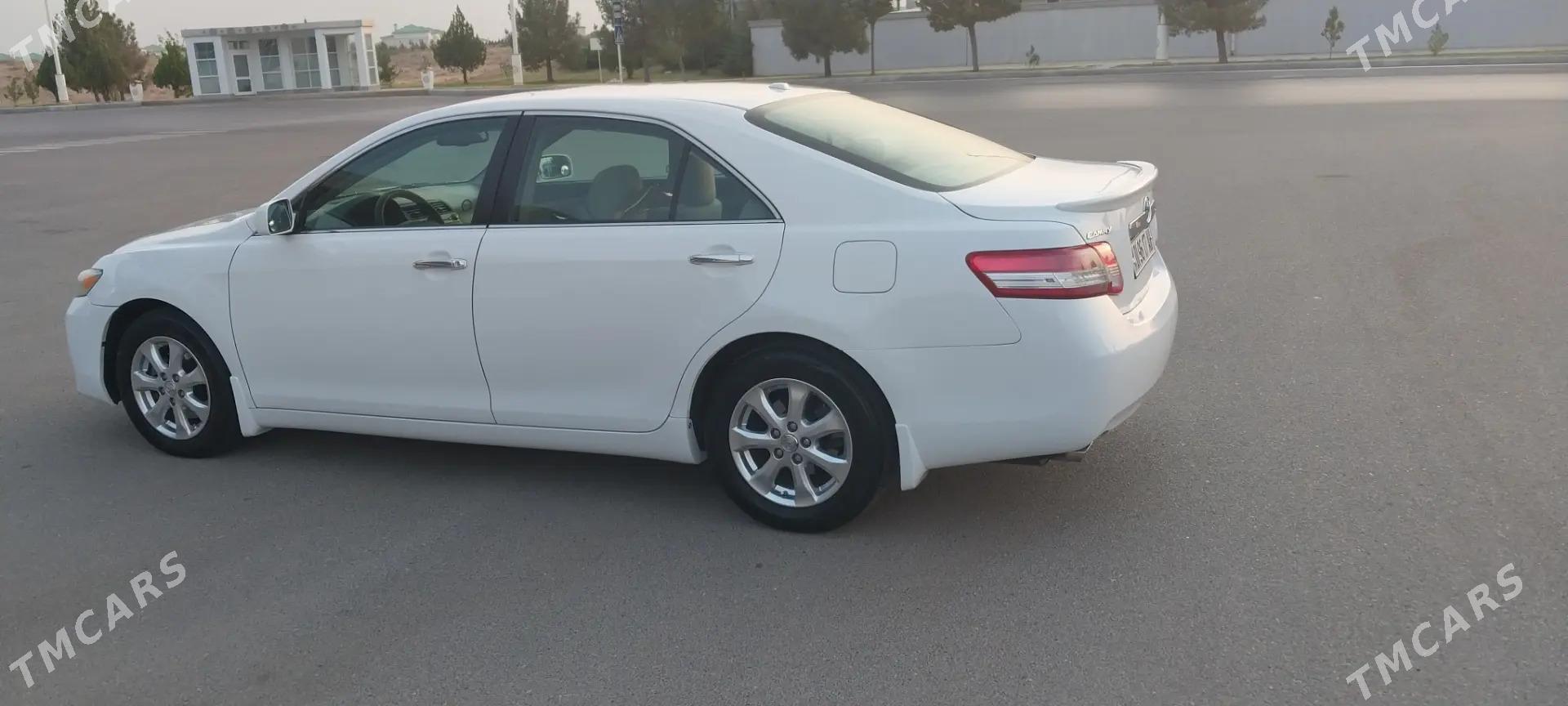 Toyota Camry 2010 - 200 000 TMT - Гёкдепе - img 4