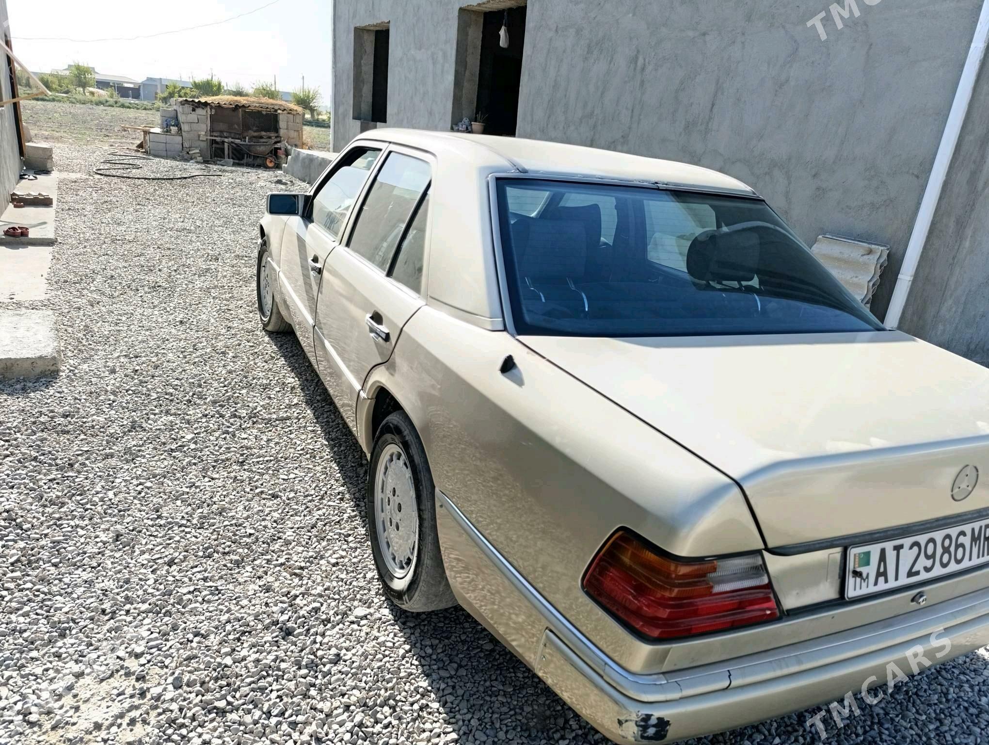Mercedes-Benz 230E 1991 - 50 000 TMT - Мургап - img 4