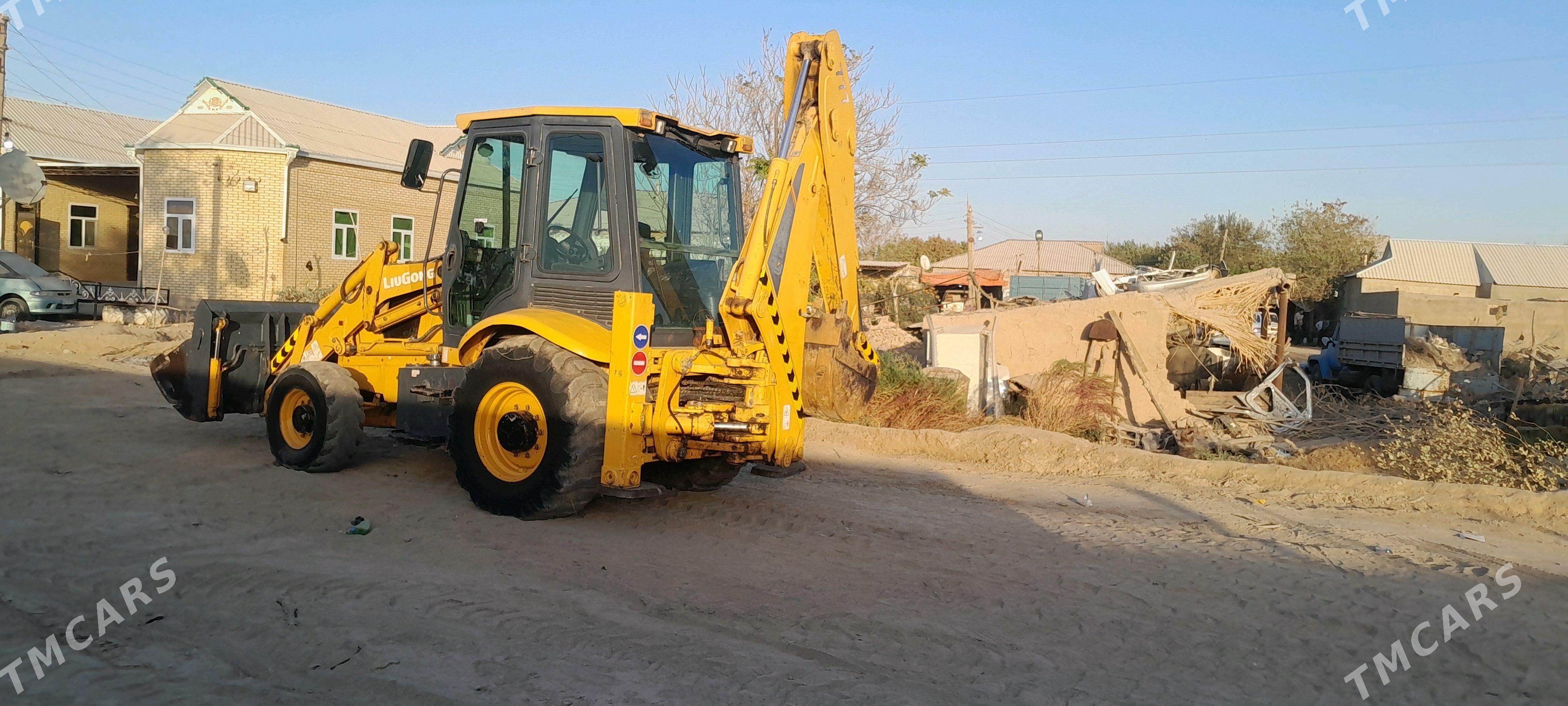 LiuGong CLG 777A-S 2010 - 300 000 TMT - Ёлётен - img 3