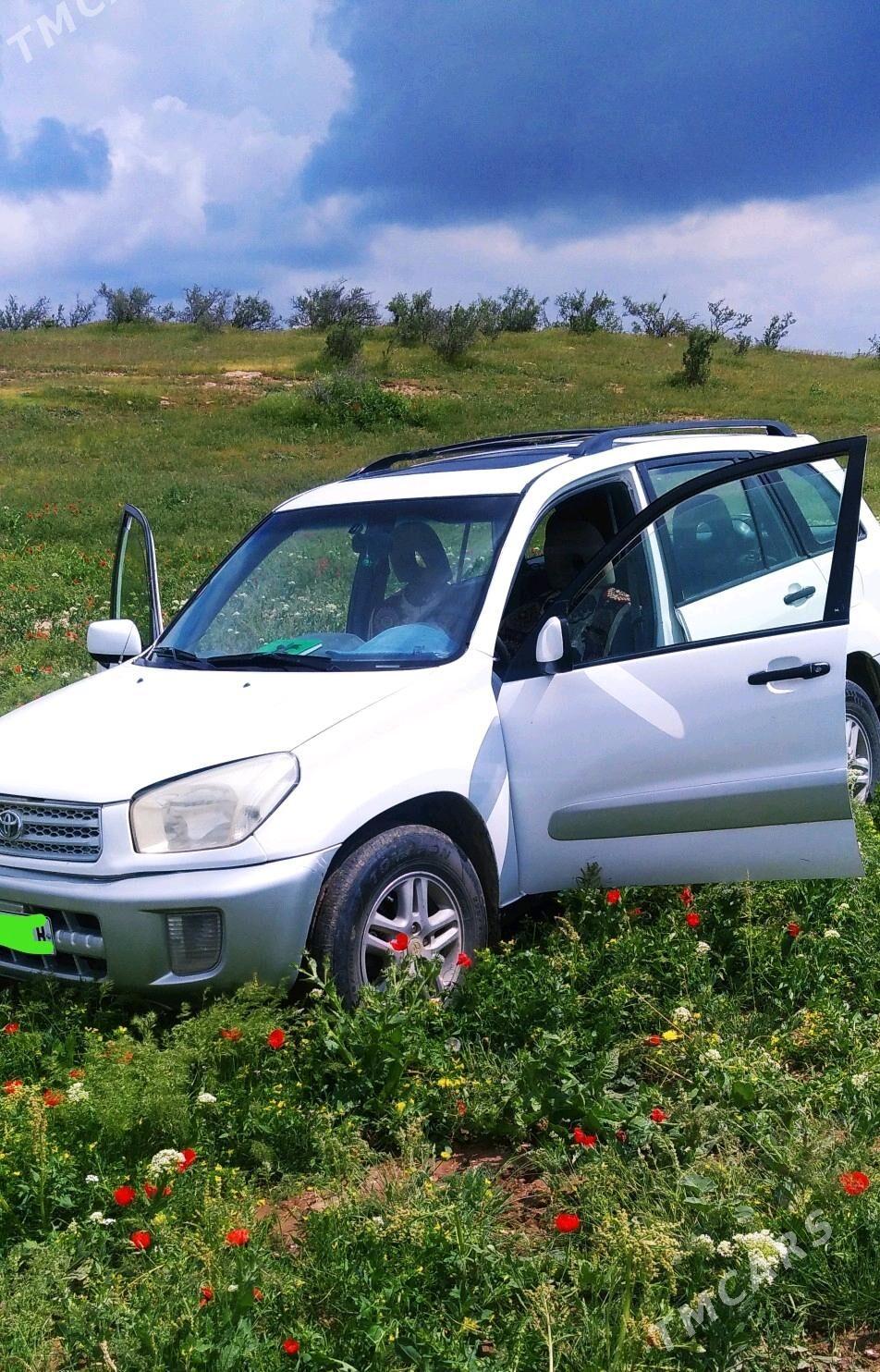 Toyota RAV4 2001 - 100 000 TMT - Магданлы - img 3