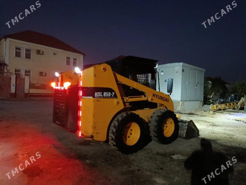 Hyundai HED-5 2013 - 240 000 TMT - Aşgabat - img 3