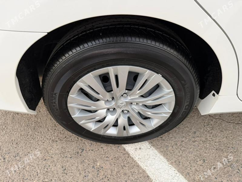 Toyota Camry 2017 - 445 000 TMT - Aşgabat - img 6