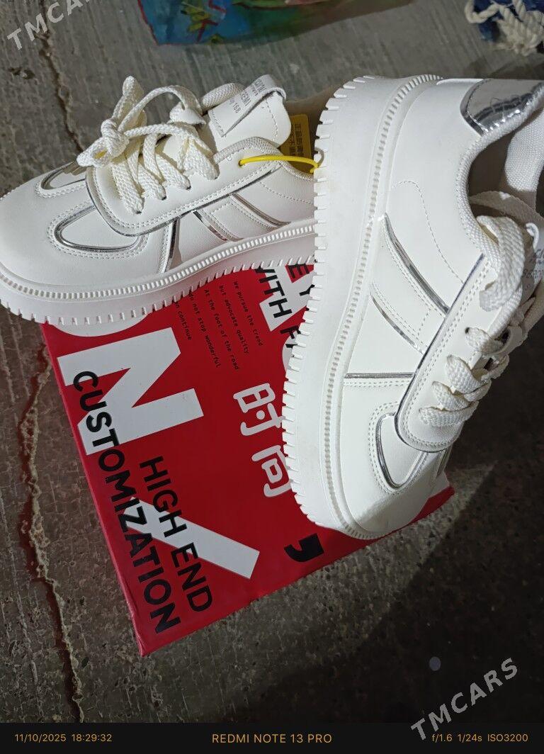 krasowka ženskiy - Mary - img 1