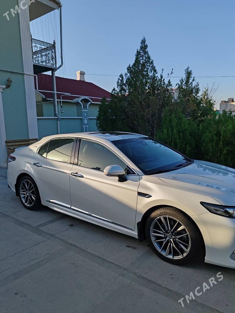 Toyota Camry 2022 - 480 000 TMT - Балканабат - img 1