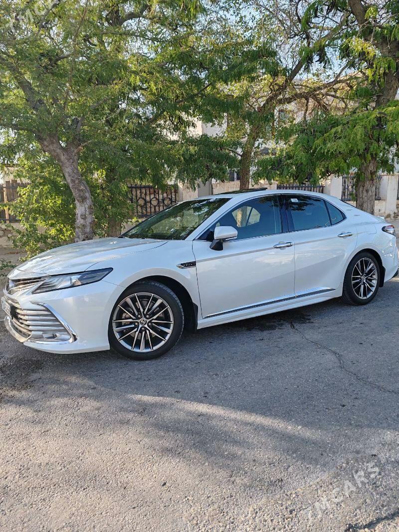 Toyota Camry 2022 - 480 000 TMT - Балканабат - img 5