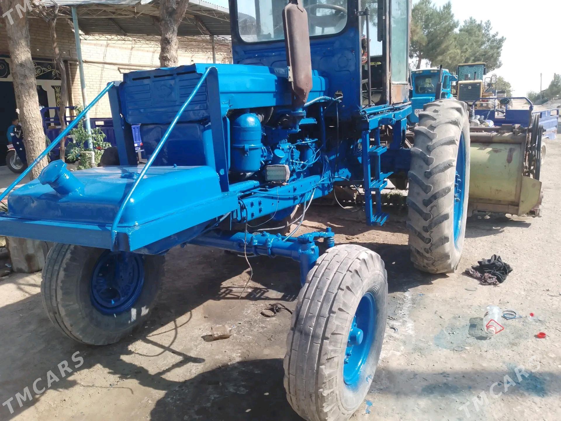 MTZ T-28 2000 - 65 000 TMT - Фарап - img 1