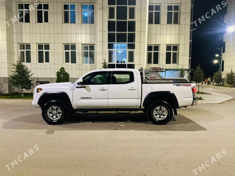 Toyota Tacoma 2020 - 420 000 TMT - Туркменбаши - img 8