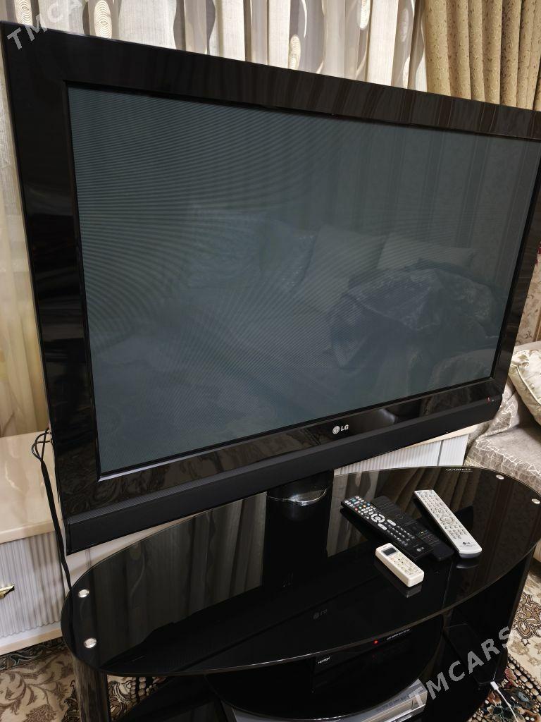 телевизор с подставкой Lg - Бедев - img 2