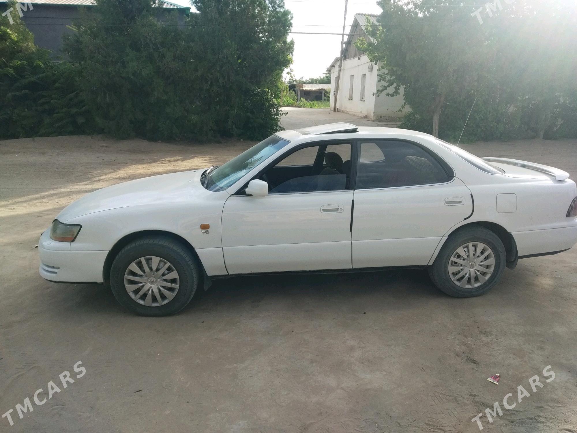 Lexus ES 300 1993 - 65 000 TMT - Достлук - img 2