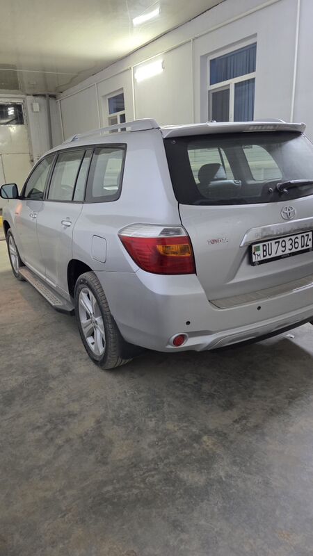 Toyota Highlander 2010 - 350 000 TMT - Дашогуз - img 8