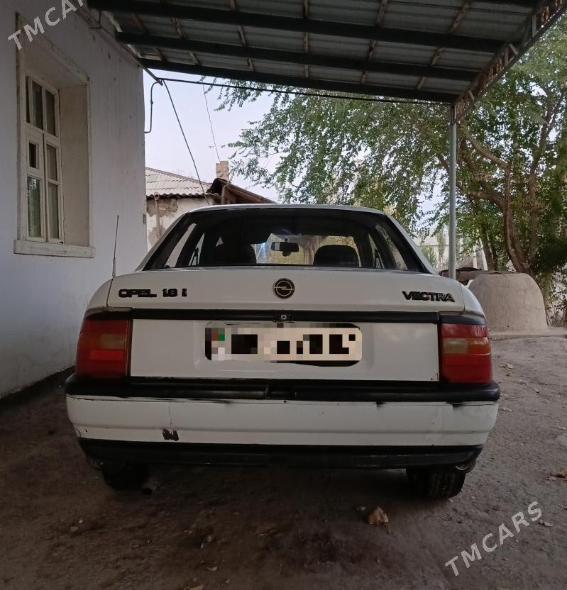 Opel Vectra 1992 - 35 000 TMT - Гурбансолтан Едже - img 6
