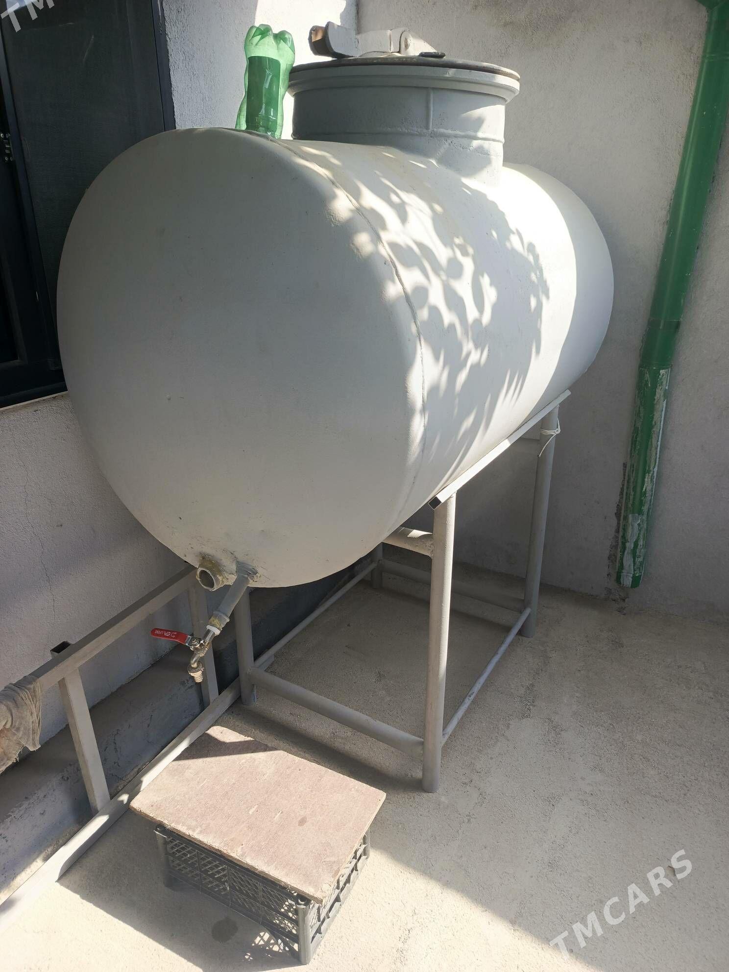 suw bacok - Хитровка - img 1