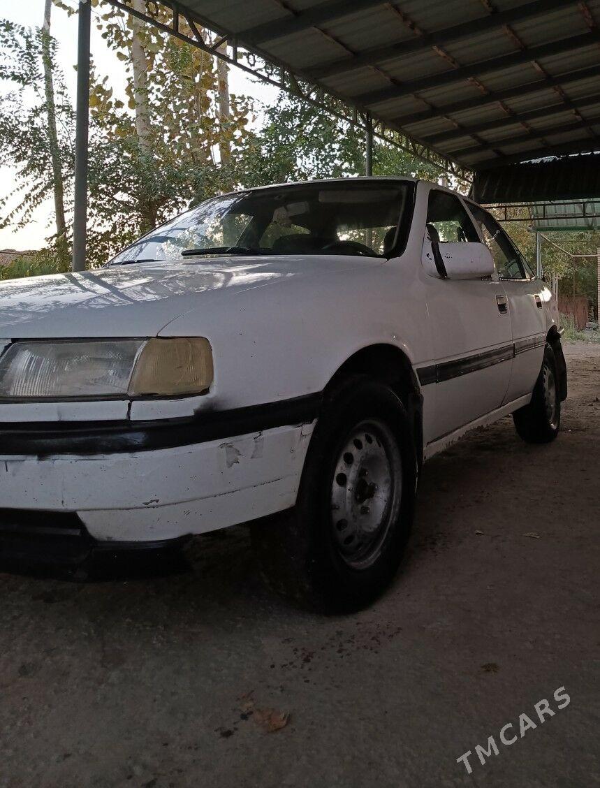 Opel Vectra 1992 - 35 000 TMT - Гурбансолтан Едже - img 2
