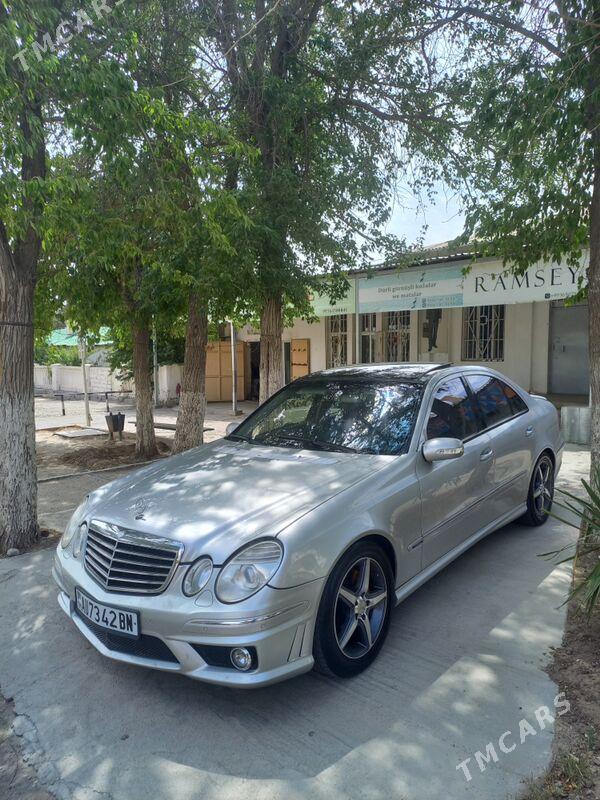 Mercedes-Benz E320 2002 - 140 000 TMT - Балканабат - img 4
