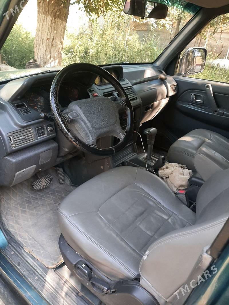 Mitsubishi Montero 1995 - 75 000 TMT - Туркменабат - img 5