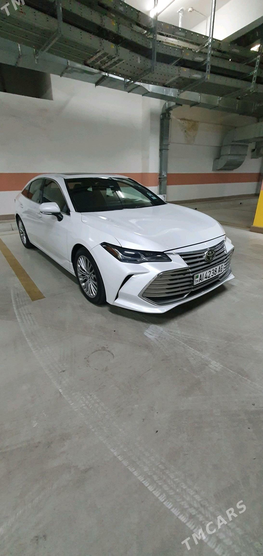 Toyota Avalon 2019 - 520 000 TMT - Олимпийский городок - img 9