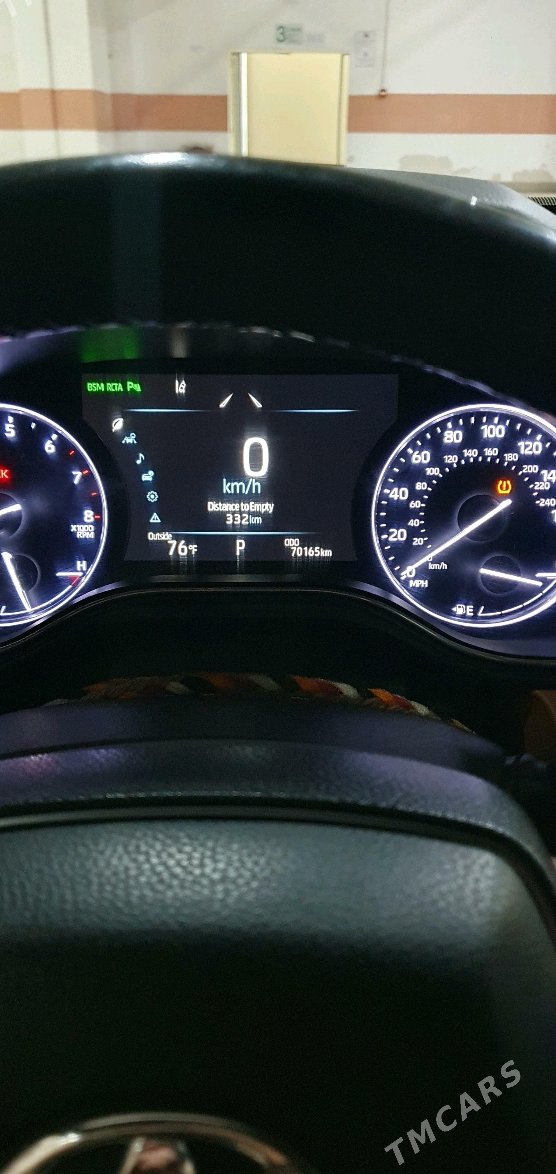 Toyota Avalon 2019 - 520 000 TMT - Олимпийский городок - img 10