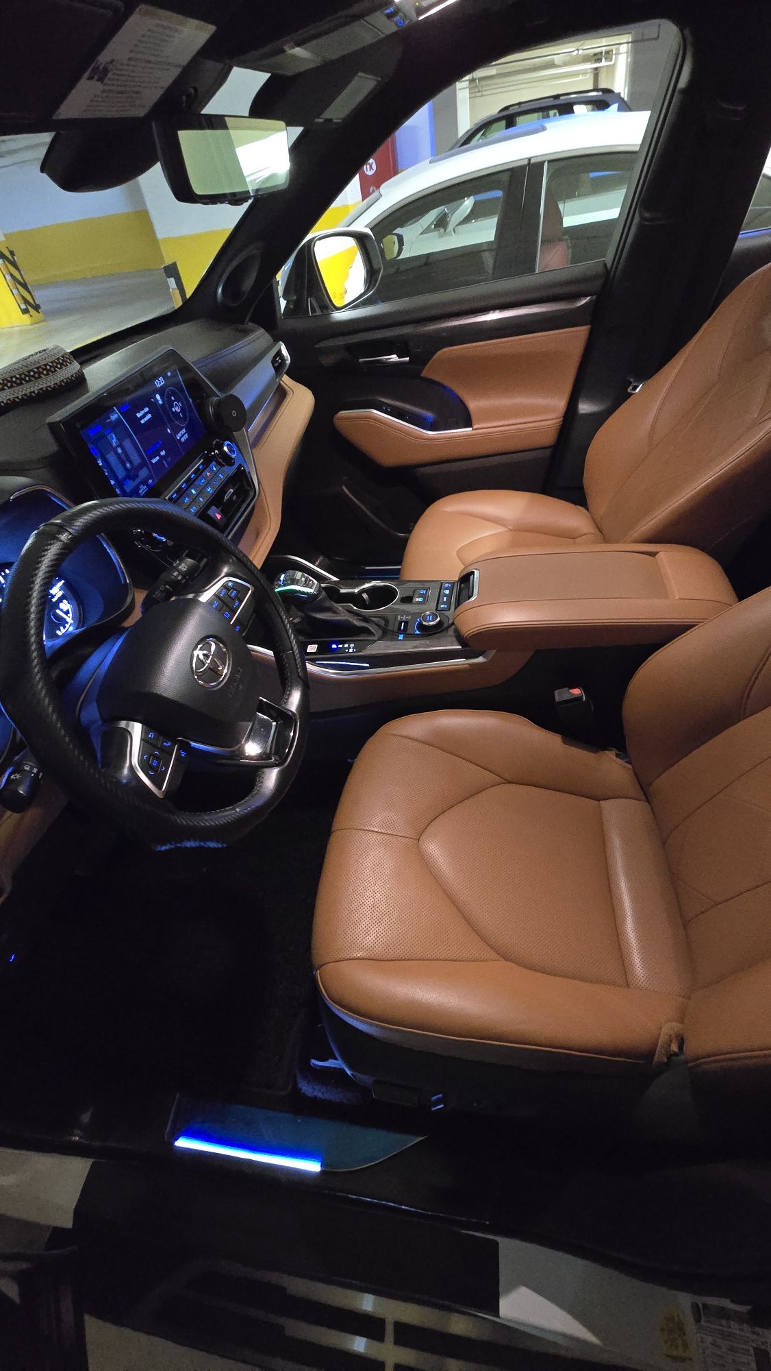 Toyota Highlander 2021 - 777 000 TMT - Олимпийский городок - img 11