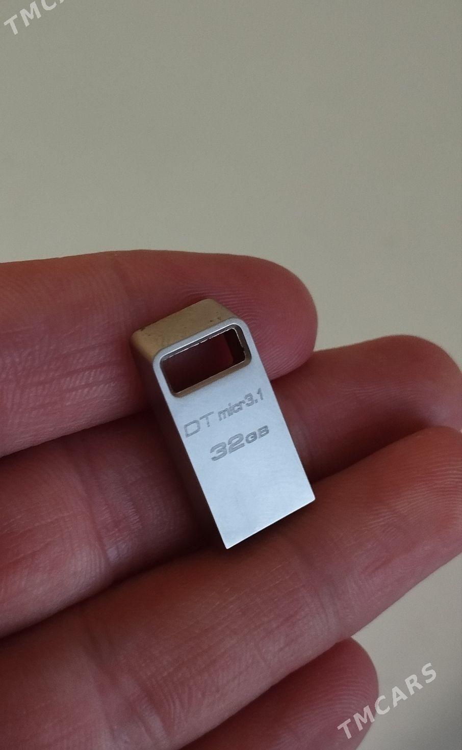 DT....micr...32..GB... - Gumdag - img 3