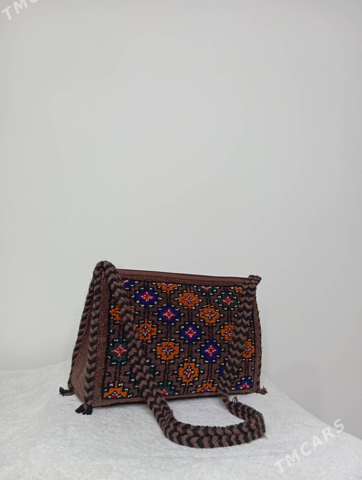 haly sumka gapjyk - Gurtly - img 1